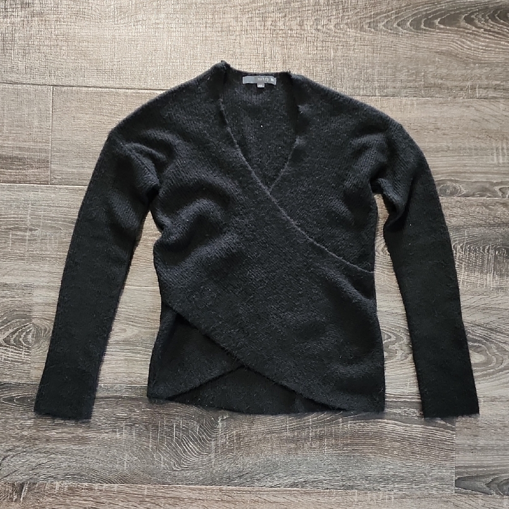 🌹 Matty M Cozy Knit Crossover Sweater 🌹